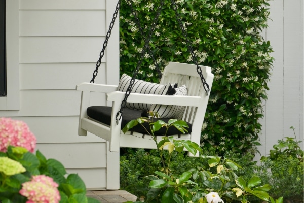 Turning Your Porch Into An Outdoor Oasis