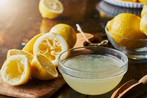 Lemon Juice In Home Cleaning