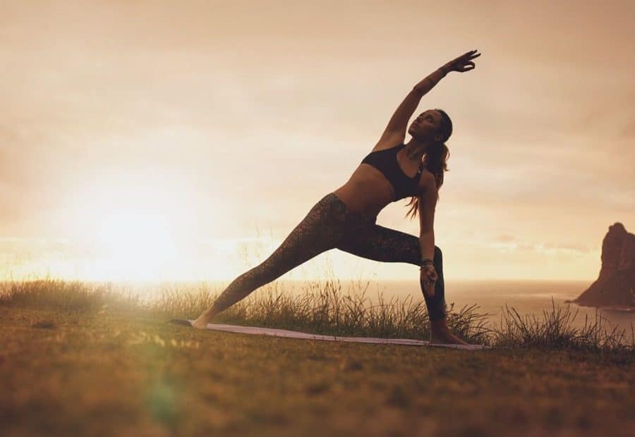 The Therapeutic Effects Of Outdoor Yoga